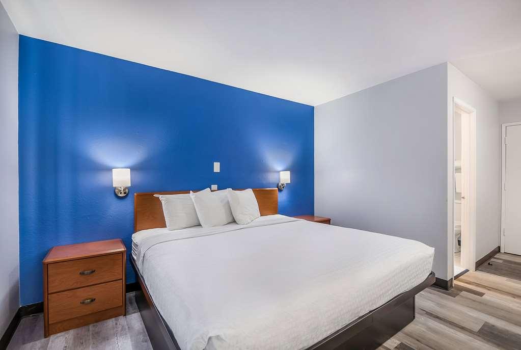 Americas Best Value Inn East Peoria חדר תמונה