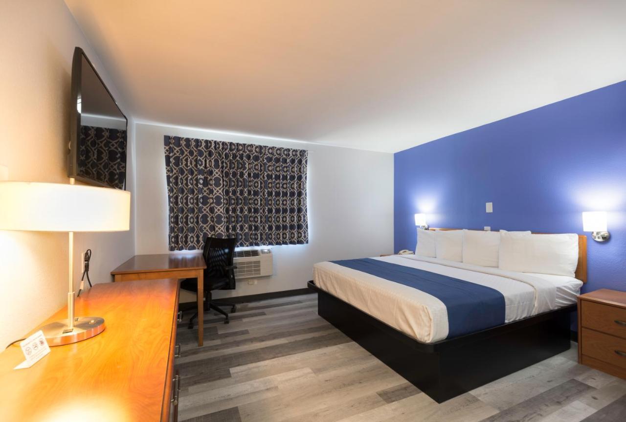 Americas Best Value Inn East Peoria מראה חיצוני תמונה